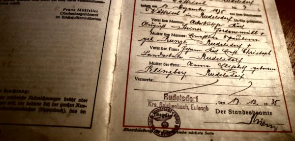 <span class="entry-title-primary">Familie STEINER/CHRISTOPH aus Rudelsdorf, Krs. Reichenbach (1938)</span> <span class="entry-subtitle">Ahnenforschung in Niederschlesien</span>