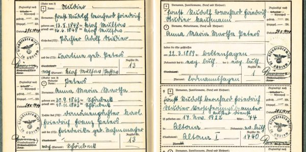 <span class="entry-title-primary">Ahnenreihe der Annemarie Henriette Gertrud Elfriede Sophie SCHREIN aus Güstrow in Mecklenburg (1940)</span> <span class="entry-subtitle">63er Ahnenreihe</span>